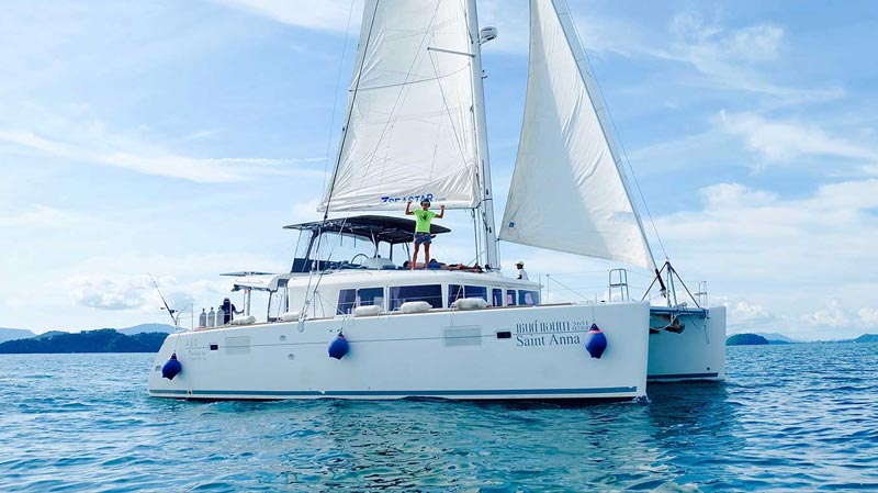 segelyacht charter phuket